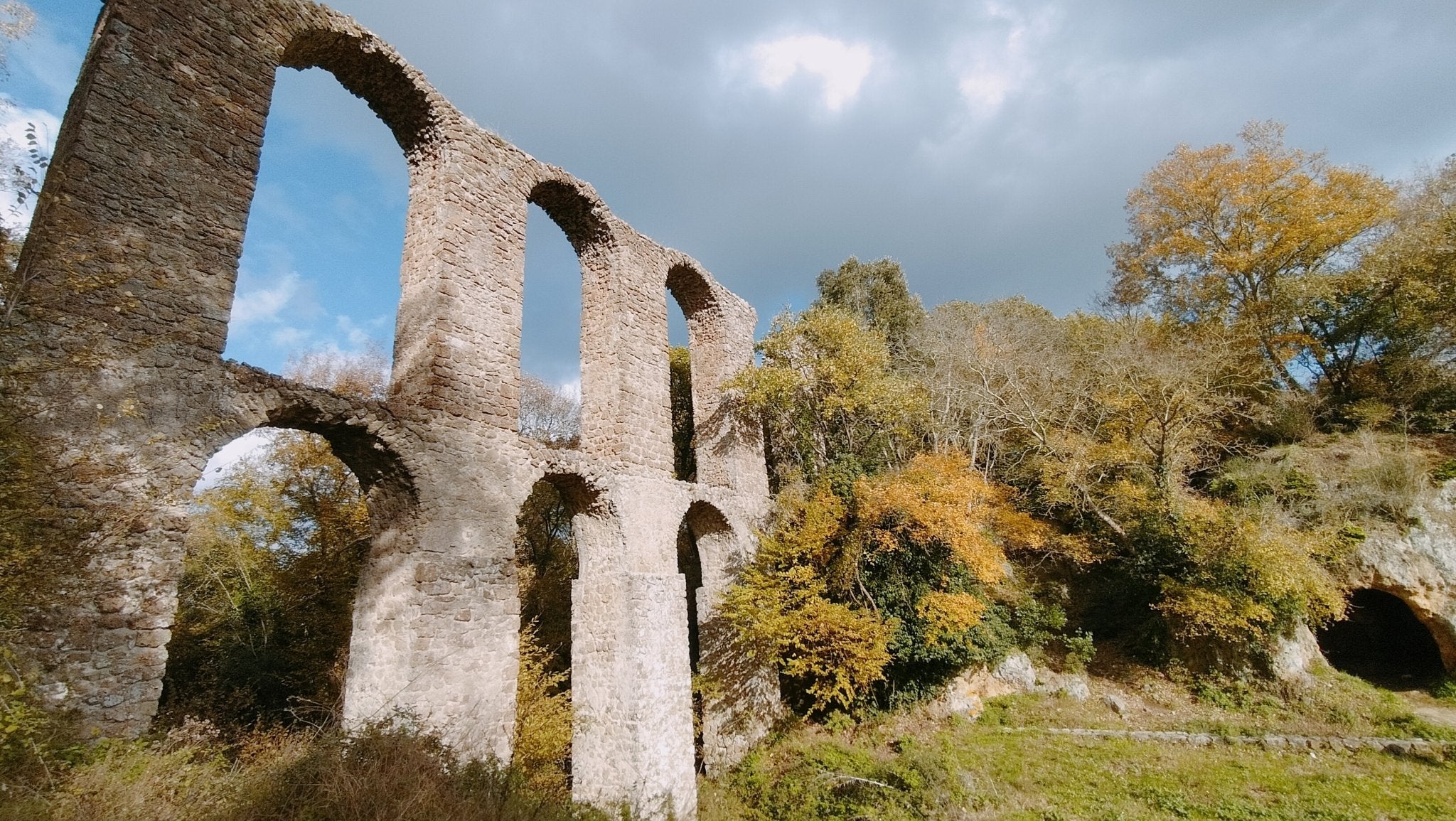 Escursione di gruppo Monterano