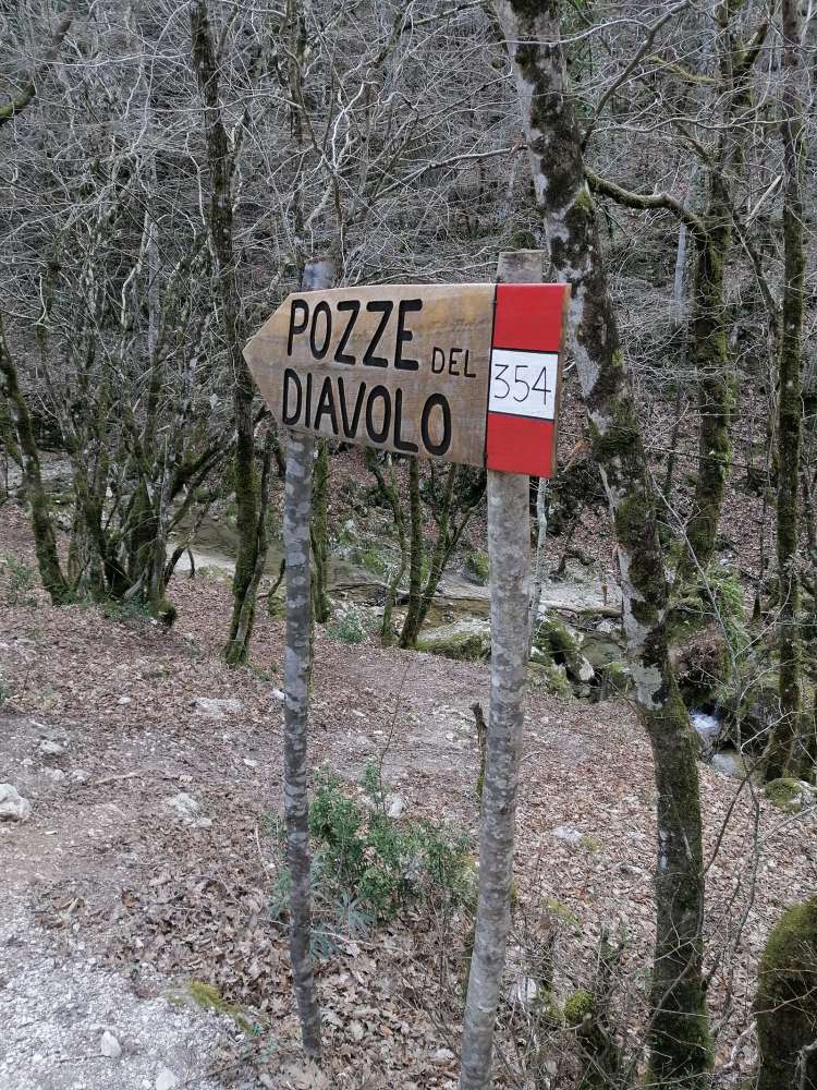 Sentiero trekking Pozze del Diavolo