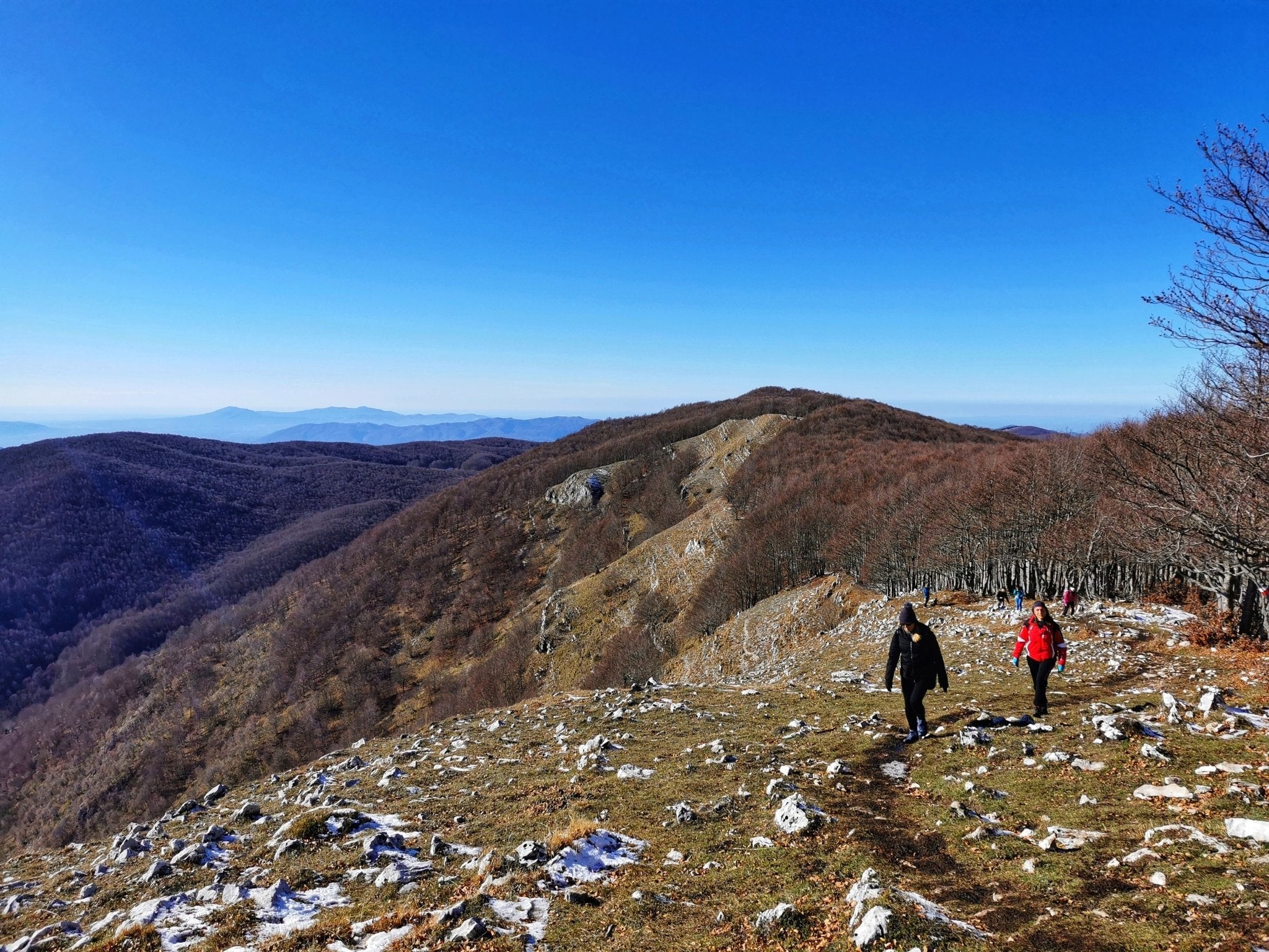 Trekking sul Monte Autore: alla conquista di panorami unici - Discover Experience