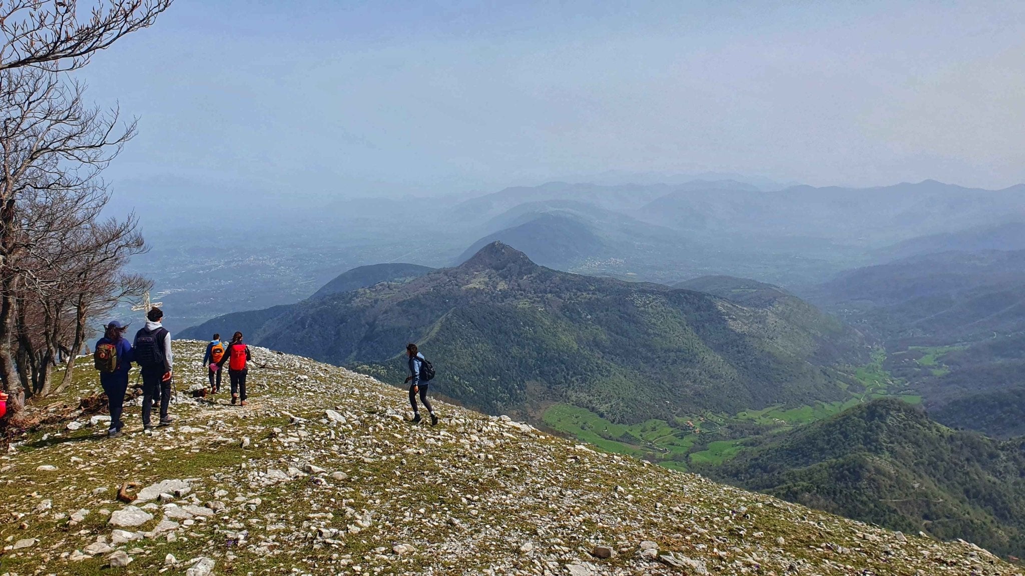 Trekking sul Monte Gemma: uno sguardo incantato sulla Ciociaria - Discover Experience