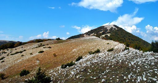 Trekking sul Monte Tancia, nel cuore dei Monti Sabini - Discover Experience